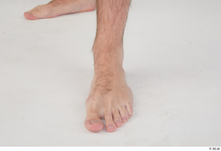 Chadwick foot nude 0003.jpg
